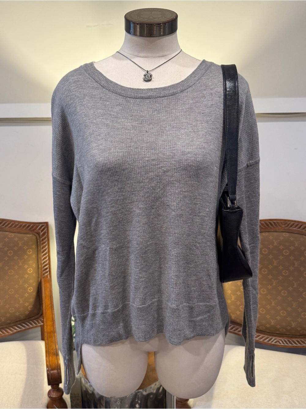 lululemon athletica Gray Scoop Neck Lightweight Cashmere-Blend Sweater Size L